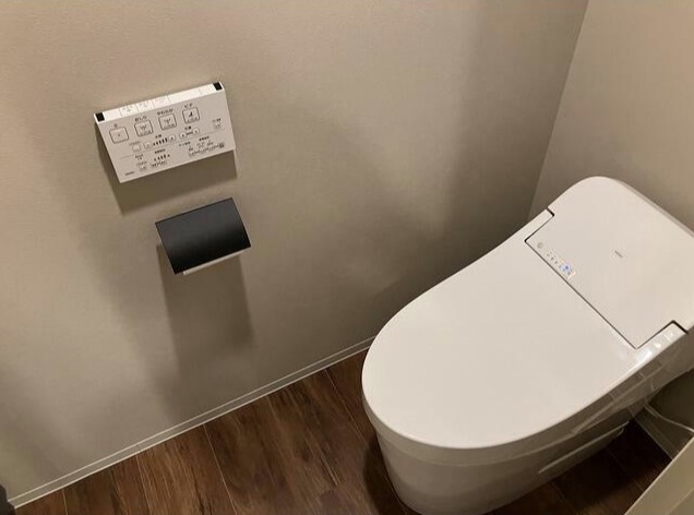 トイレ　別部屋参考写真