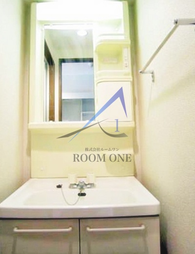 洗面設備　洗面台です。