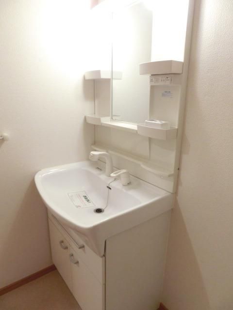 洗面設備　シャンプドレッサー