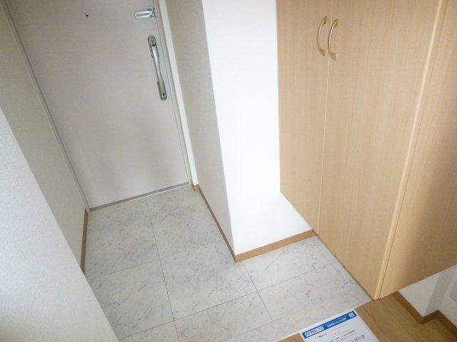 玄関　玄関です。シューズボックス付です。