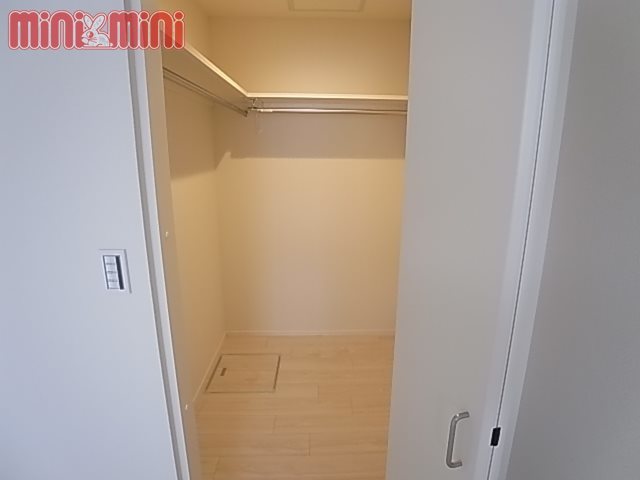 収納　ウォークインクローゼットが魅力的ですね