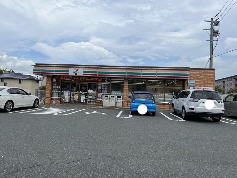 コンビニ　セブンイレブン福岡堤1丁目店（コンビニ）まで334m