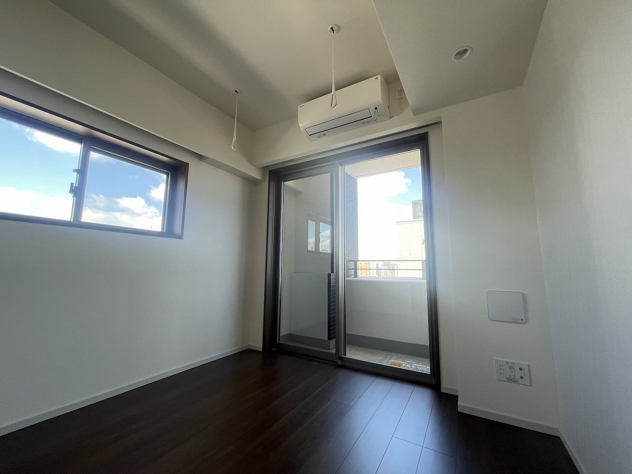 居室・リビング　洋室