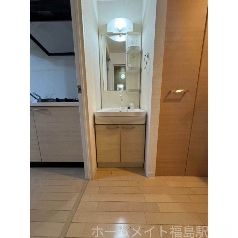 洗面設備　お引越し無料または家電３点プレゼント！★詳細はスタッフへ