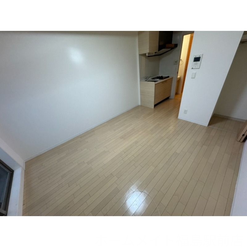 居室・リビング　お引越し無料または家電３点プレゼント！★詳細はスタッフへ