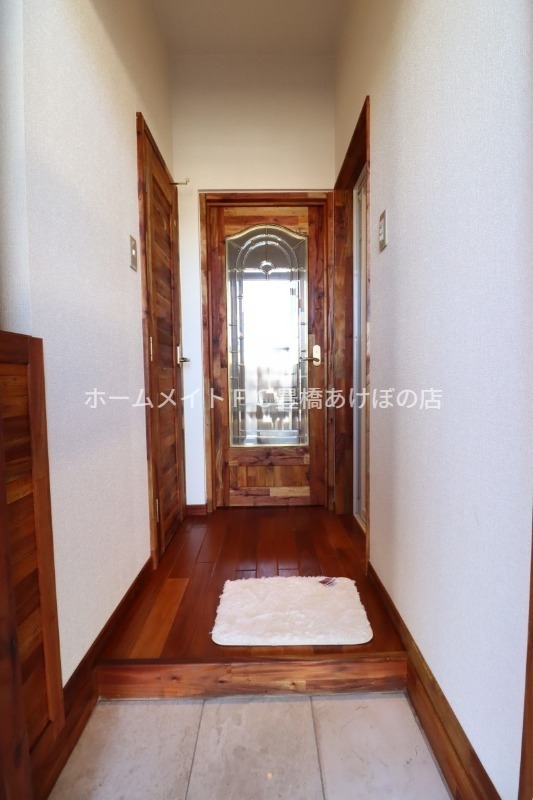 玄関　同型別部屋写真