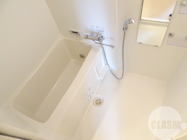 バス・シャワールーム　浴室乾燥機付きバス♪