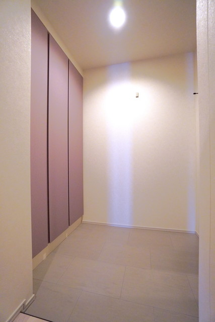 玄関　※写真は同タイプ住戸です。