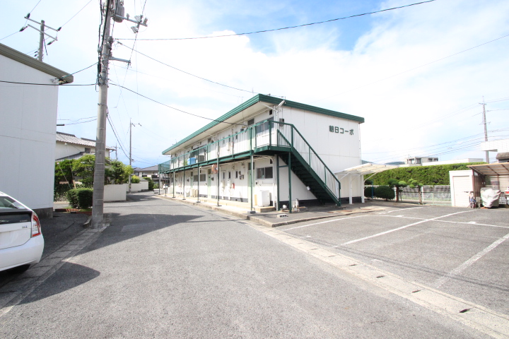 建物外観　Nスタイルホームにお任せ下さい♪