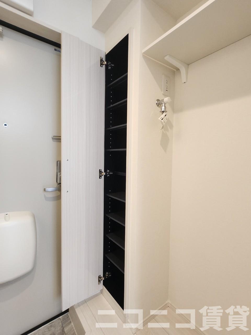 玄関　別号室イメージの為、現状を優先致します。