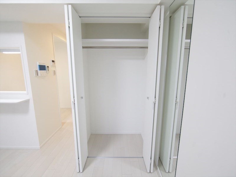 収納　クローゼット（収納充実してます）