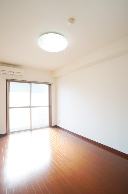 居室・リビング　同仕様写真