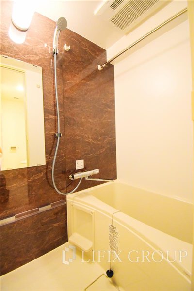 バス・シャワールーム　風呂