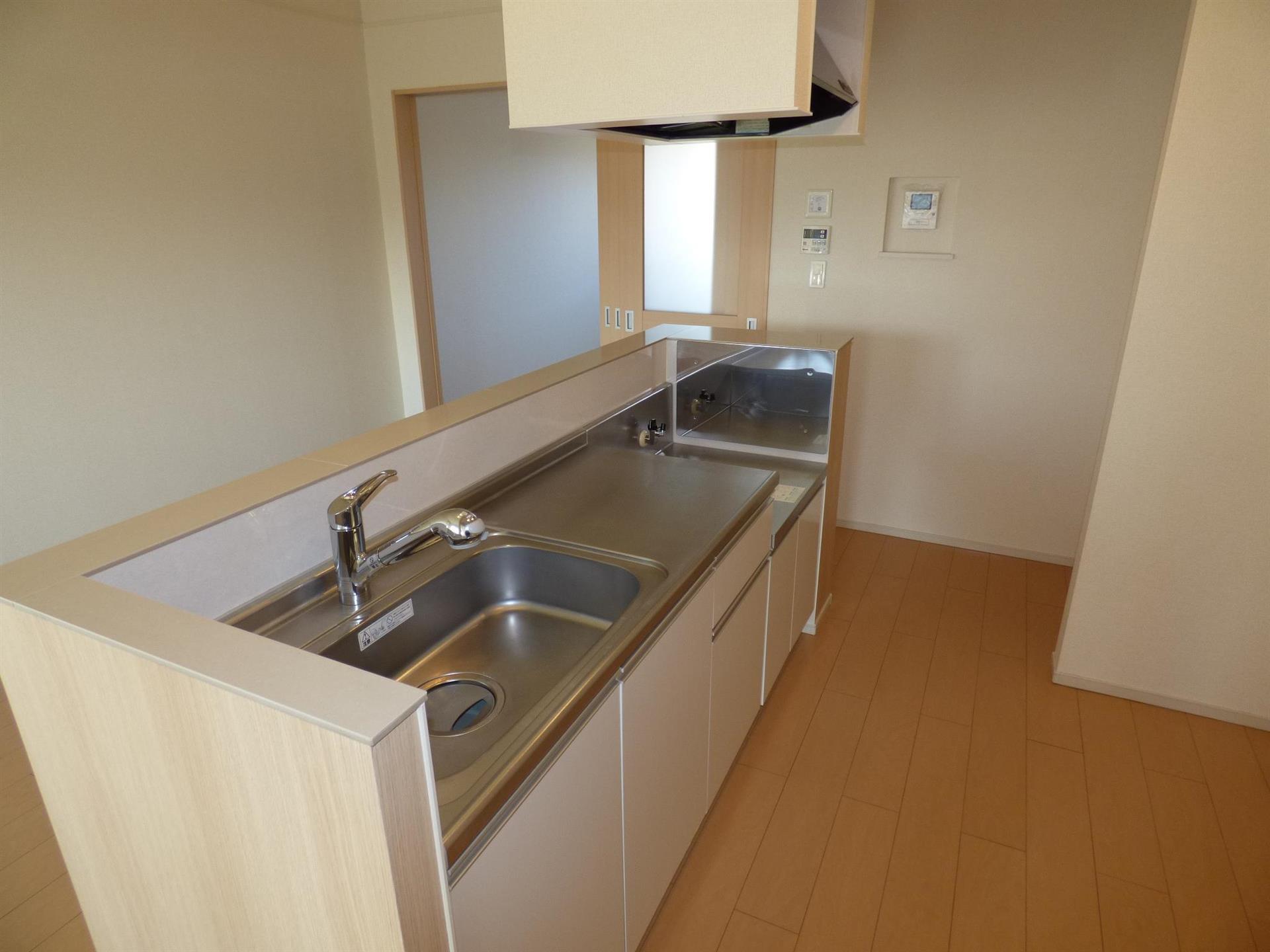 キッチン　キッチン