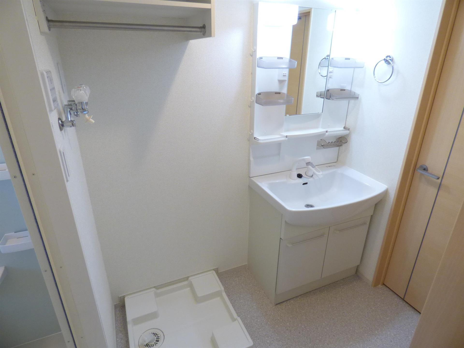 洗面設備　洗面所