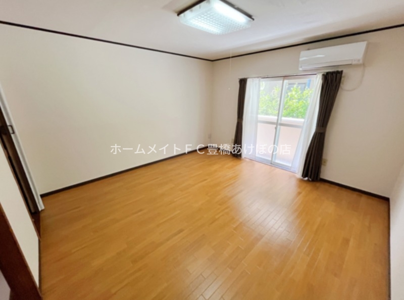 居室・リビング　同型別部屋写真