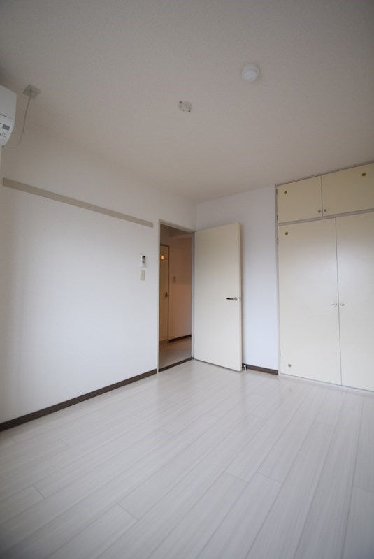 居室・リビング　※別部屋参照写真