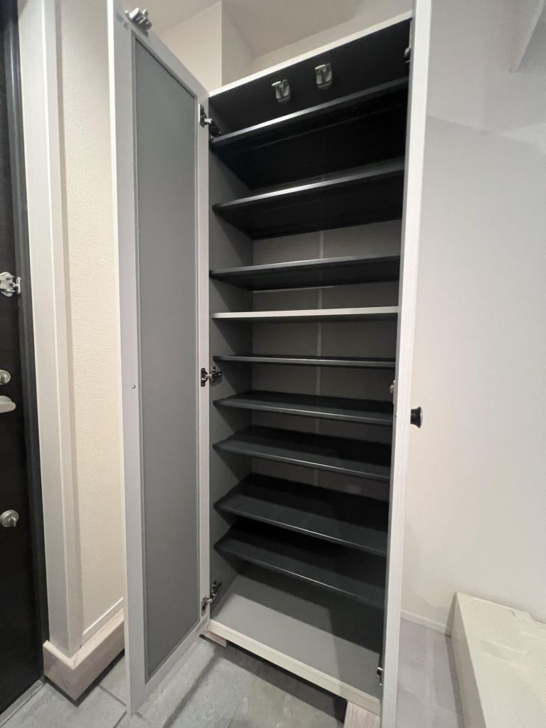 収納　シューズボックス