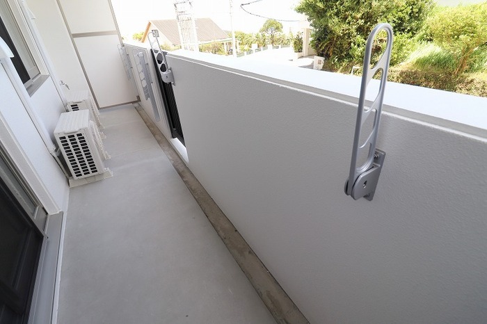 バルコニー　別のお部屋の反転した写真になります。