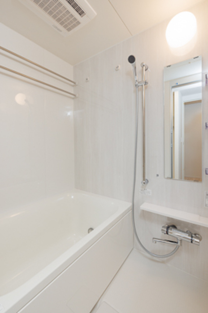 バス・シャワールーム　※写真は同タイプ住戸です。