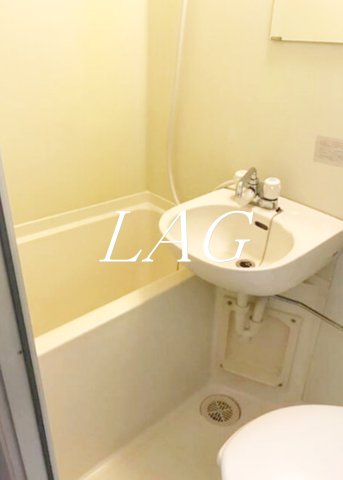 バス・シャワールーム　お風呂です。