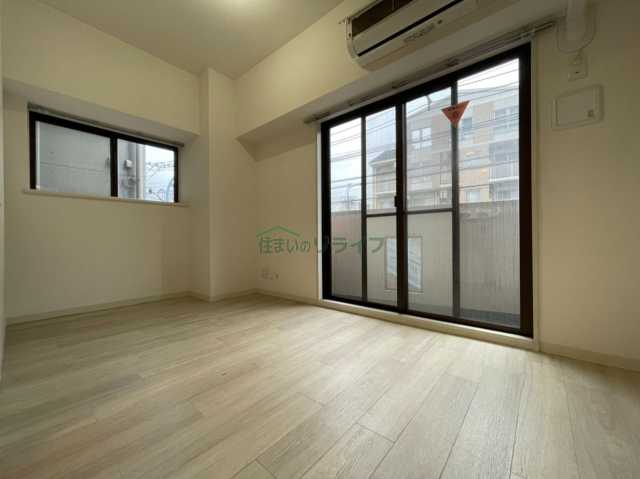 居室・リビング　プライムアーバン三軒茶屋III