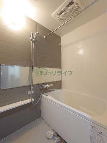 バス・シャワールーム　別部屋の参考写真になります。