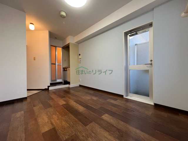 居室・リビング　別部屋参考写真