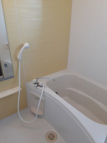 バス・シャワールーム　きれいなお風呂です