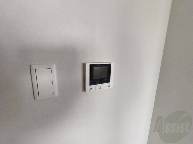 セキュリティ　ＴＶモニター付インターホンです。来客者の顔が見えるので安心！