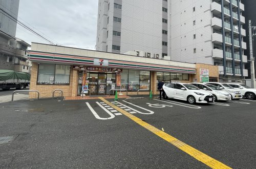 コンビニ　セブンイレブン 大阪三軒家東4丁目店（コンビニ）まで355m