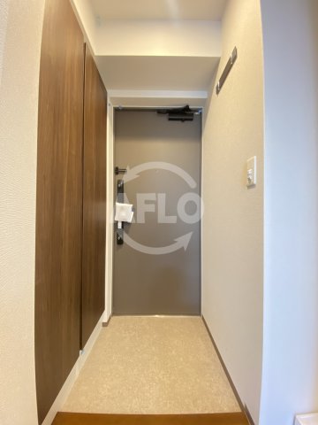 玄関　弁天町プライマリーワン　玄関