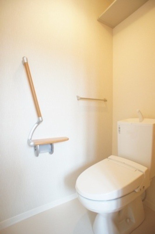 トイレ　図面と現状に相違がある場合には現状を優先