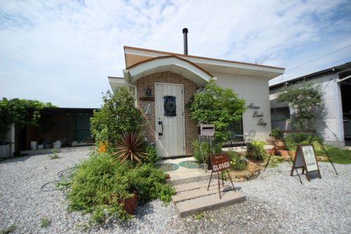 飲食店　アイロンベークショップ（飲食店）まで164m