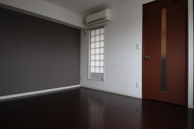 居室・リビング　※別室の参考写真の為、現況優先です。