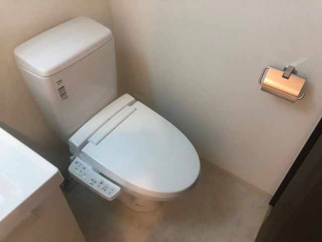 トイレ　シンプルで使いやすいトイレです