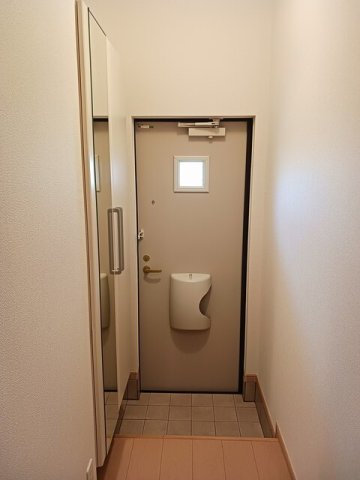 玄関　ゆったりとした玄関です