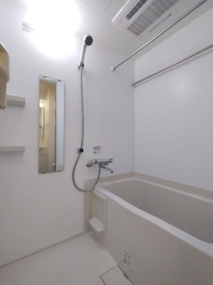 バス・シャワールーム　風呂