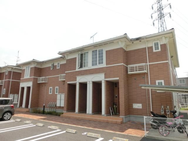 建物外観　日当たり良好です。