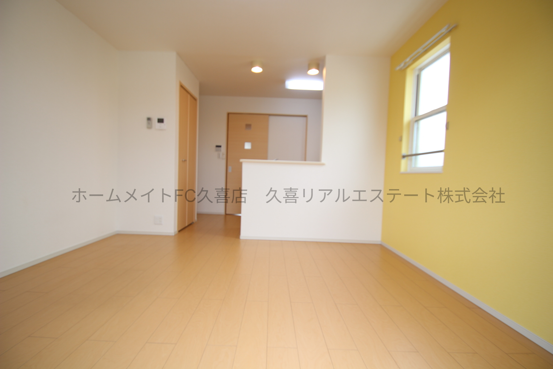 居室・リビング　同建物別号室