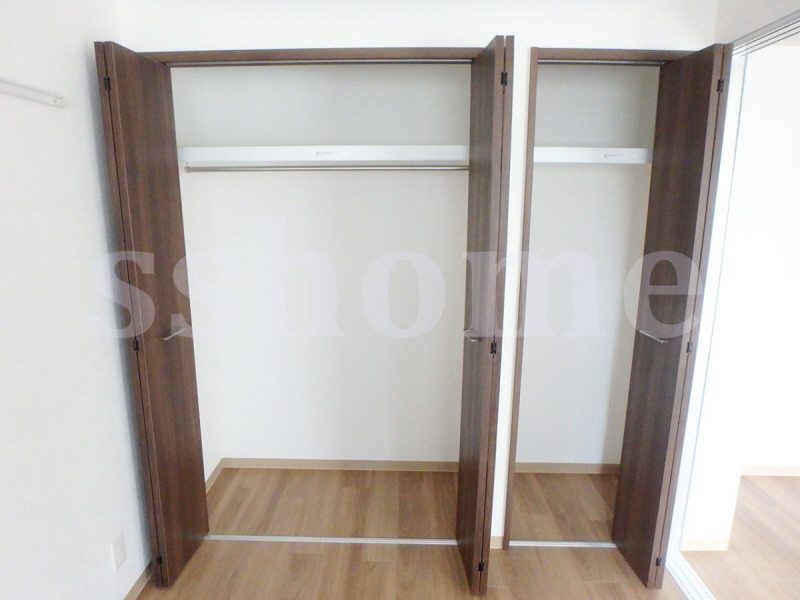 収納　ウォークインクローゼット