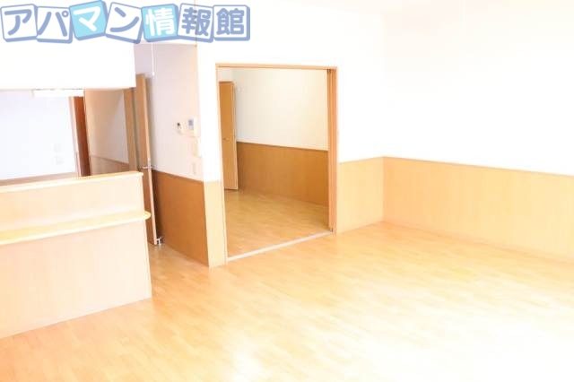 居室・リビング　※別号室のお写真になります