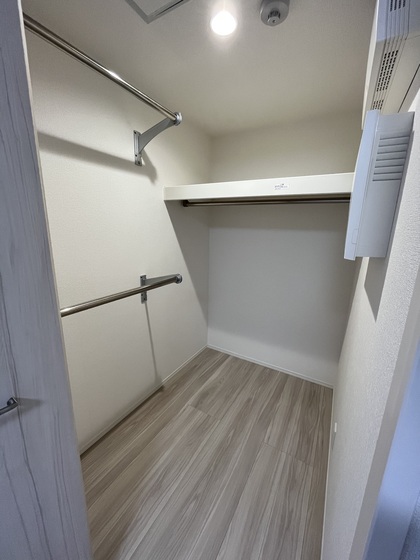 収納　※別部屋の写真です