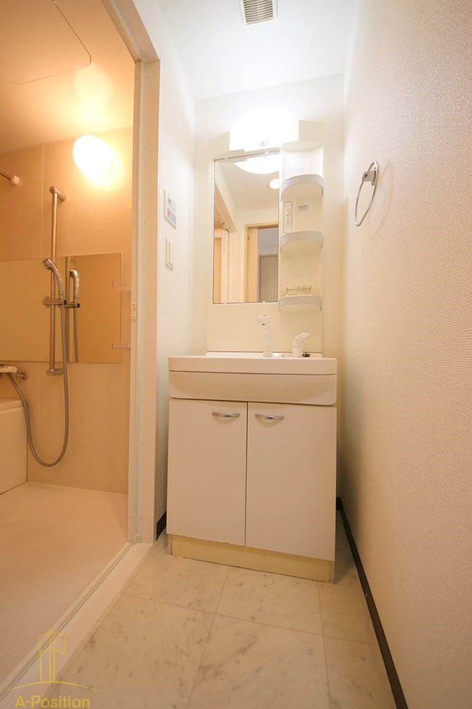 洗面設備　ブリリアン夕陽丘