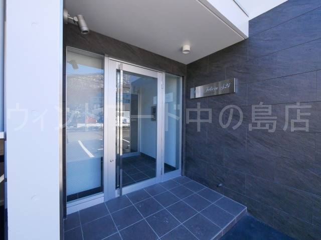 エントランス　詳細は、ウィンドワード中の島店までご相談下さい。