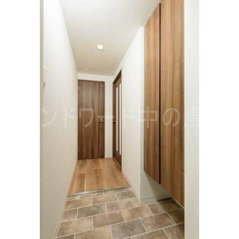 玄関　詳細は、ウィンドワード中の島店までご相談下さい。