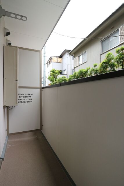 バルコニー　バルコニー