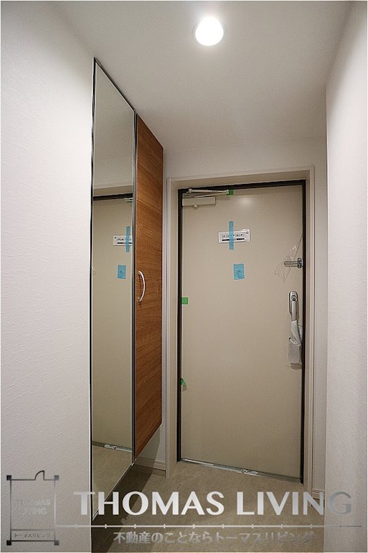 玄関　広々としたシューズボックス御座いますよ。