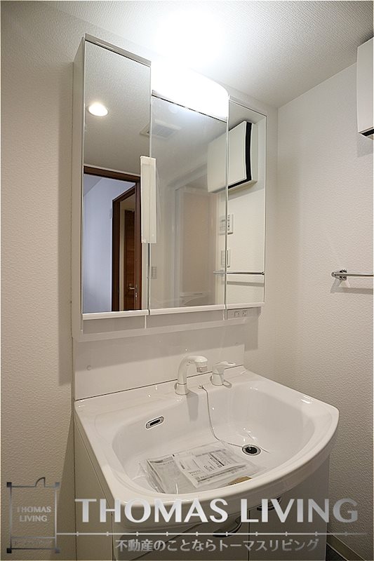 洗面設備　大人女子に必須の独立洗面台