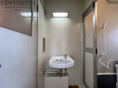 洗面設備　洗面台がついてます！